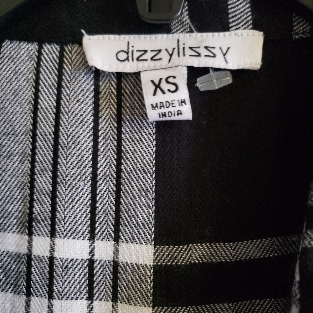 Top - Picture 3 of 3